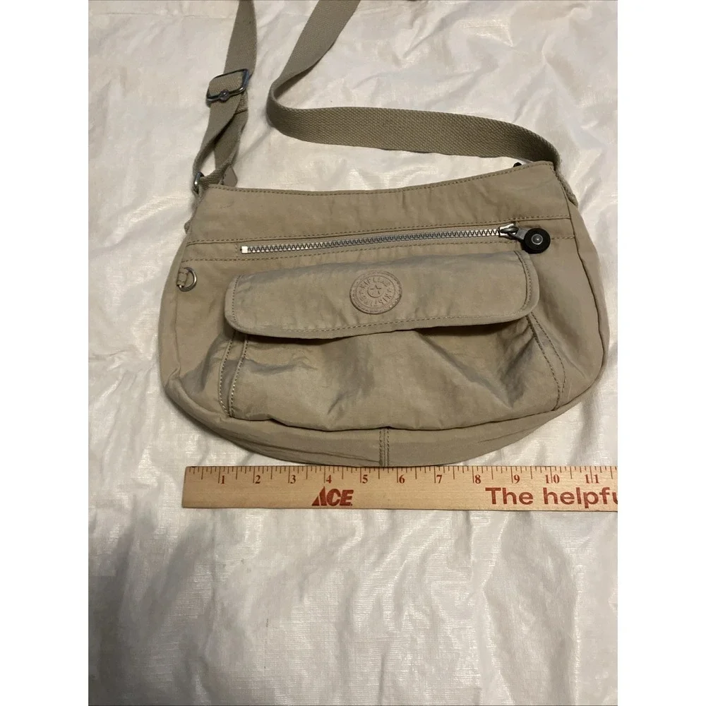 Kipling khaki nylon